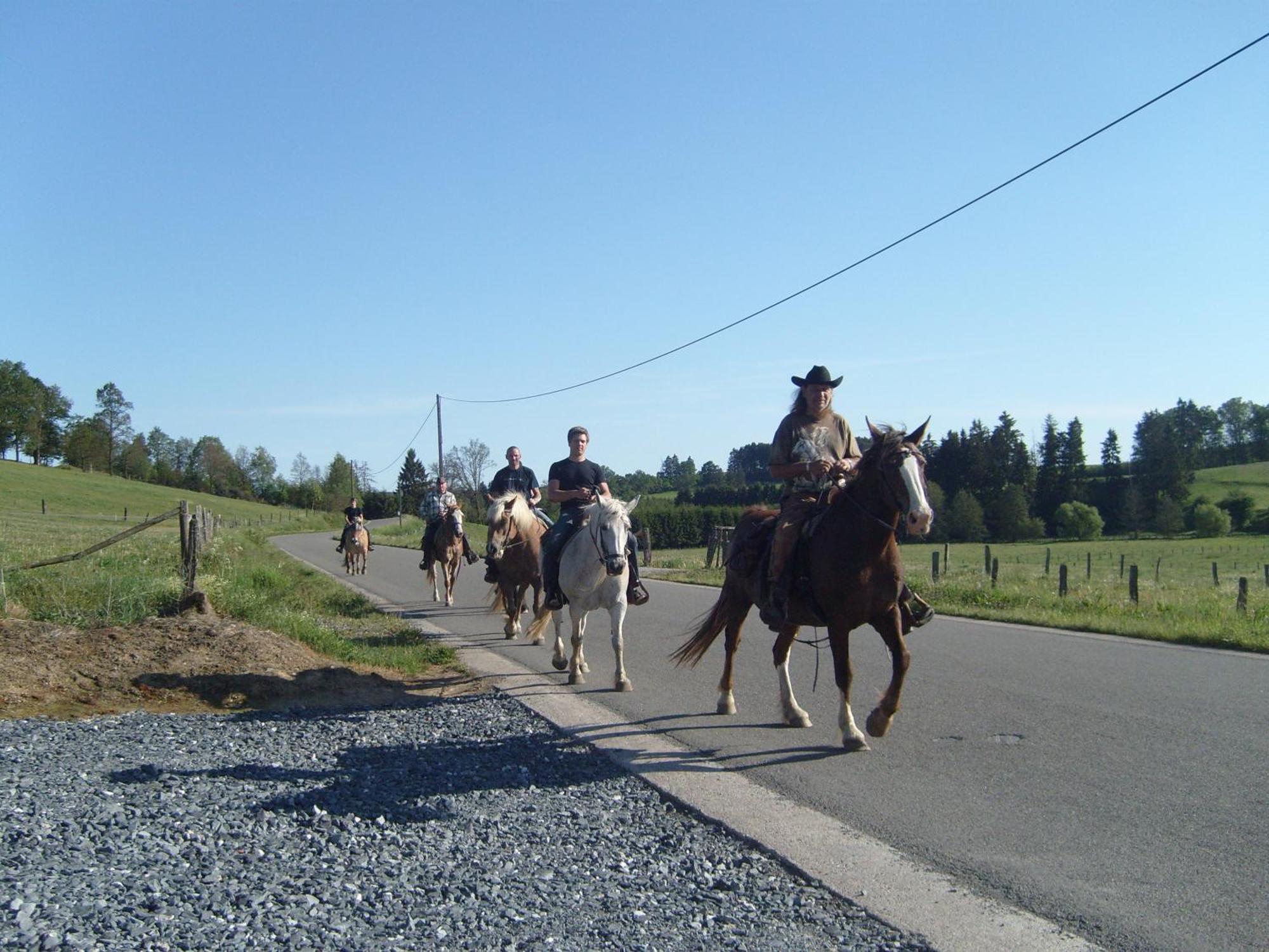 B&B Willow Springs Way Station Gouvy ภายนอก รูปภาพ